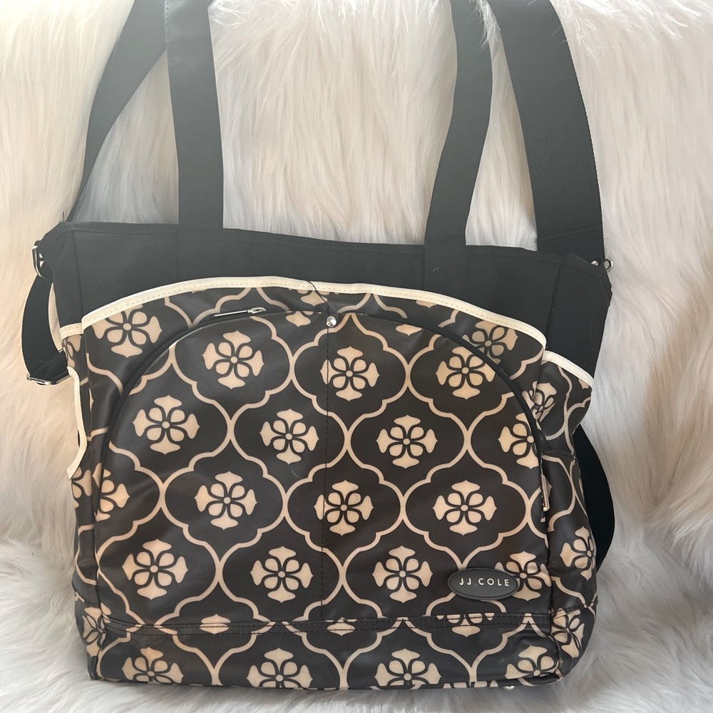 New JJ Cole diaper bag